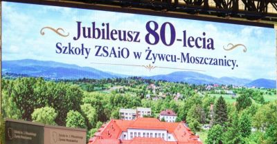 ZSAiO w Moszczanicy świętowała 80-lecie i otworzyła halę